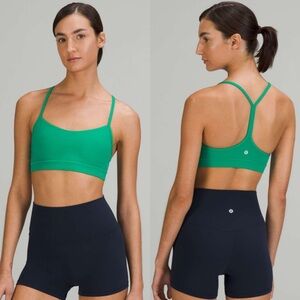 Lululemon Flow Y Nulu Bra *Light Support, A–C Cups
Emerald Ice